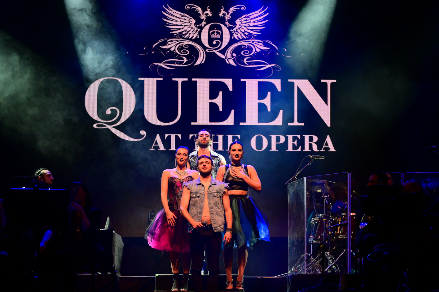 QUEEN AT THE OPERA